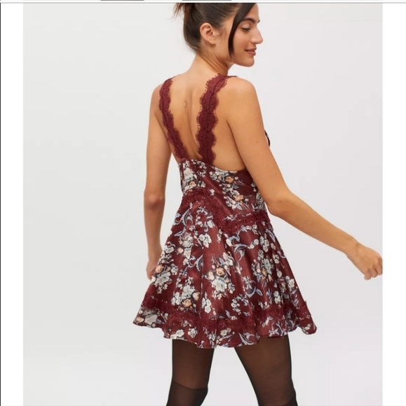 FINAL PRICE! NWT URBAN Outfitters Corset Dress - Picture 3 of 3